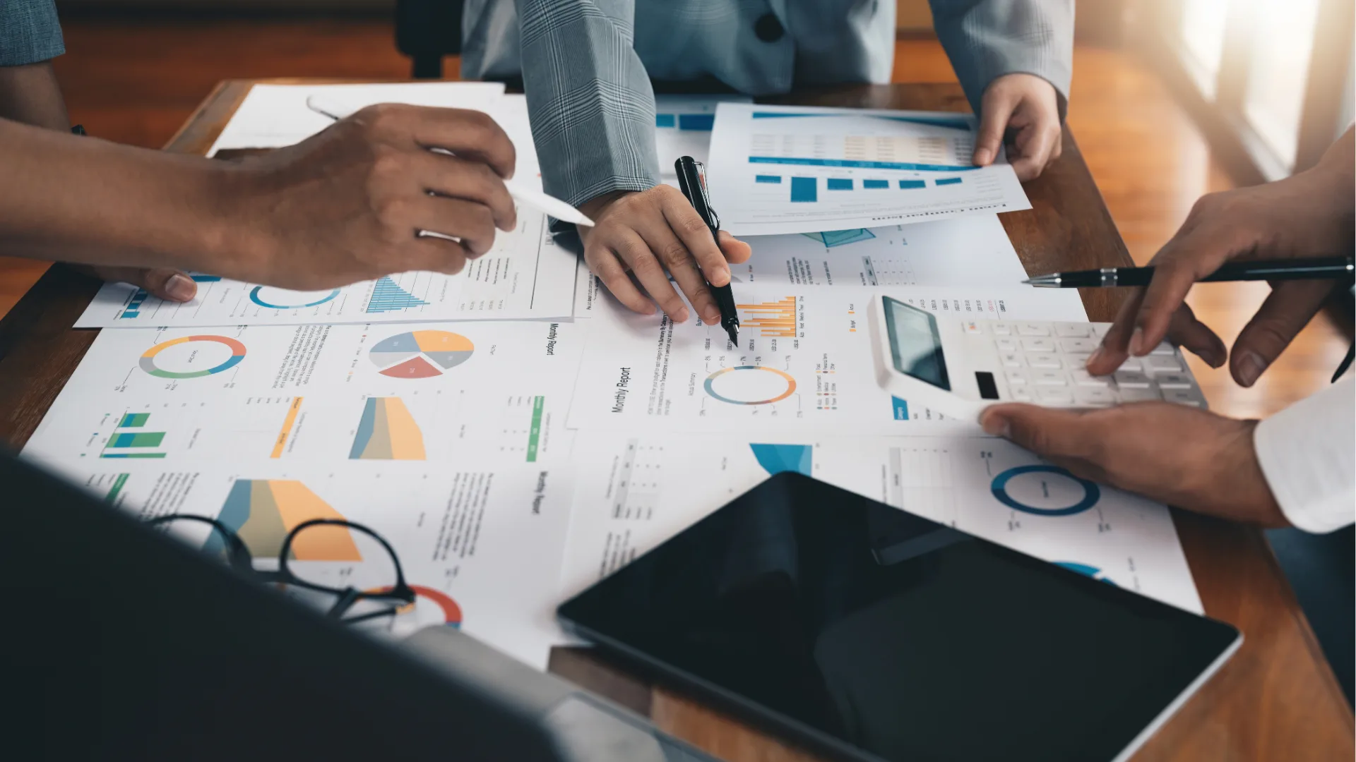 smarter strategy and systems with substance with monday work management and b10